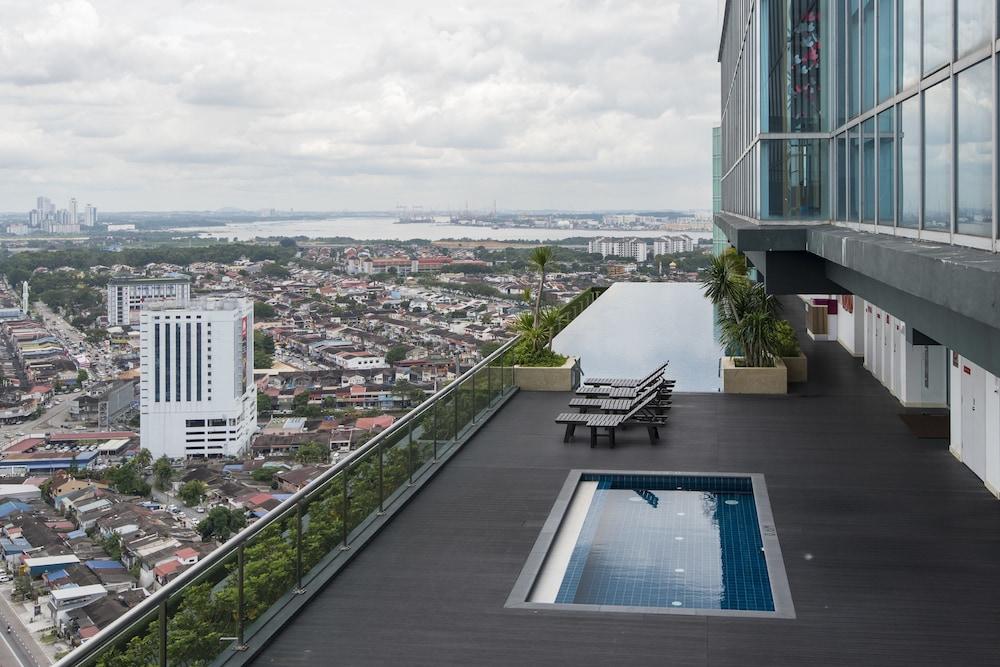 Holiday Villa Johor Bahru City Centre Exterior photo